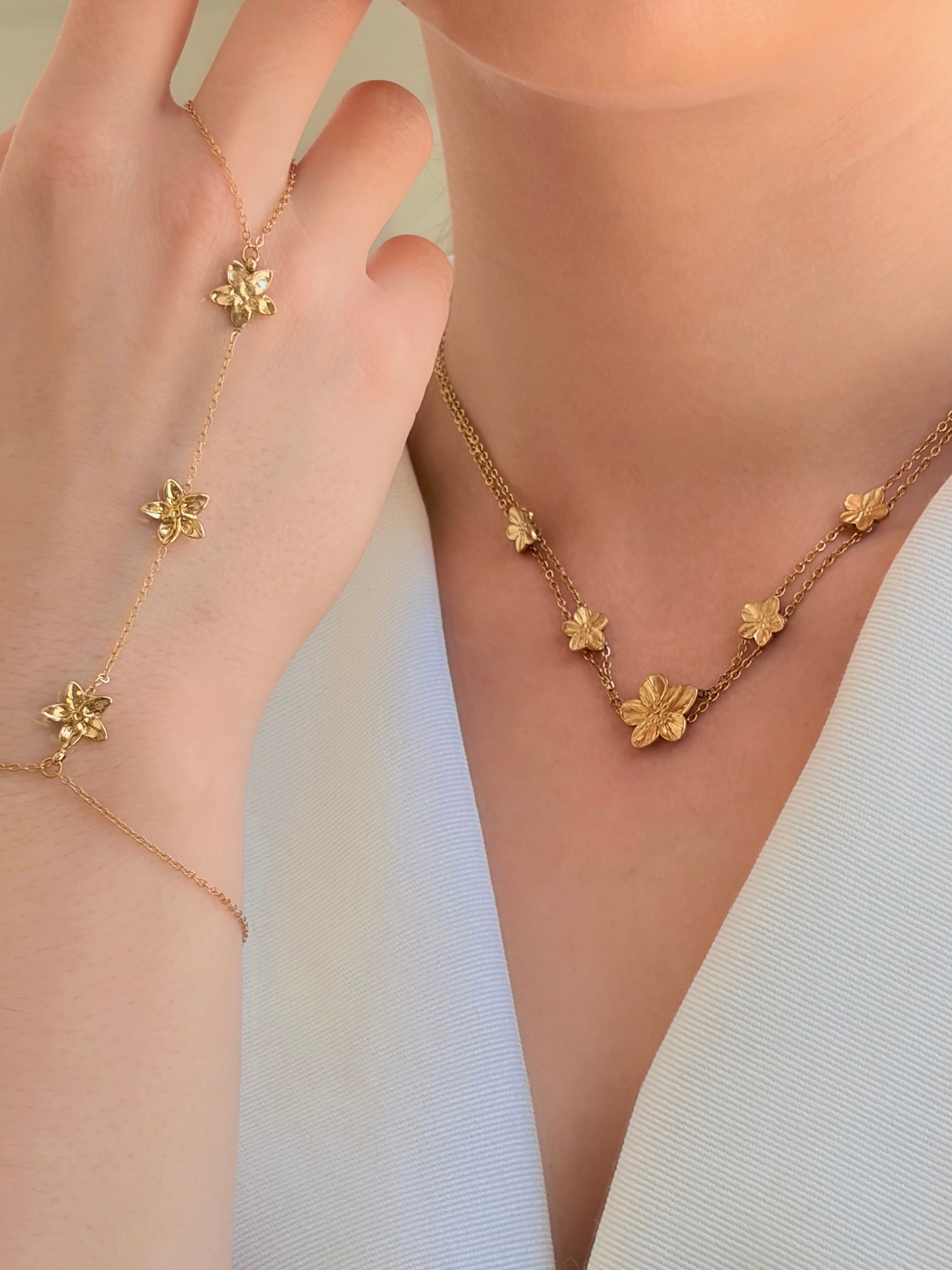 Chaîne de main JASMINE