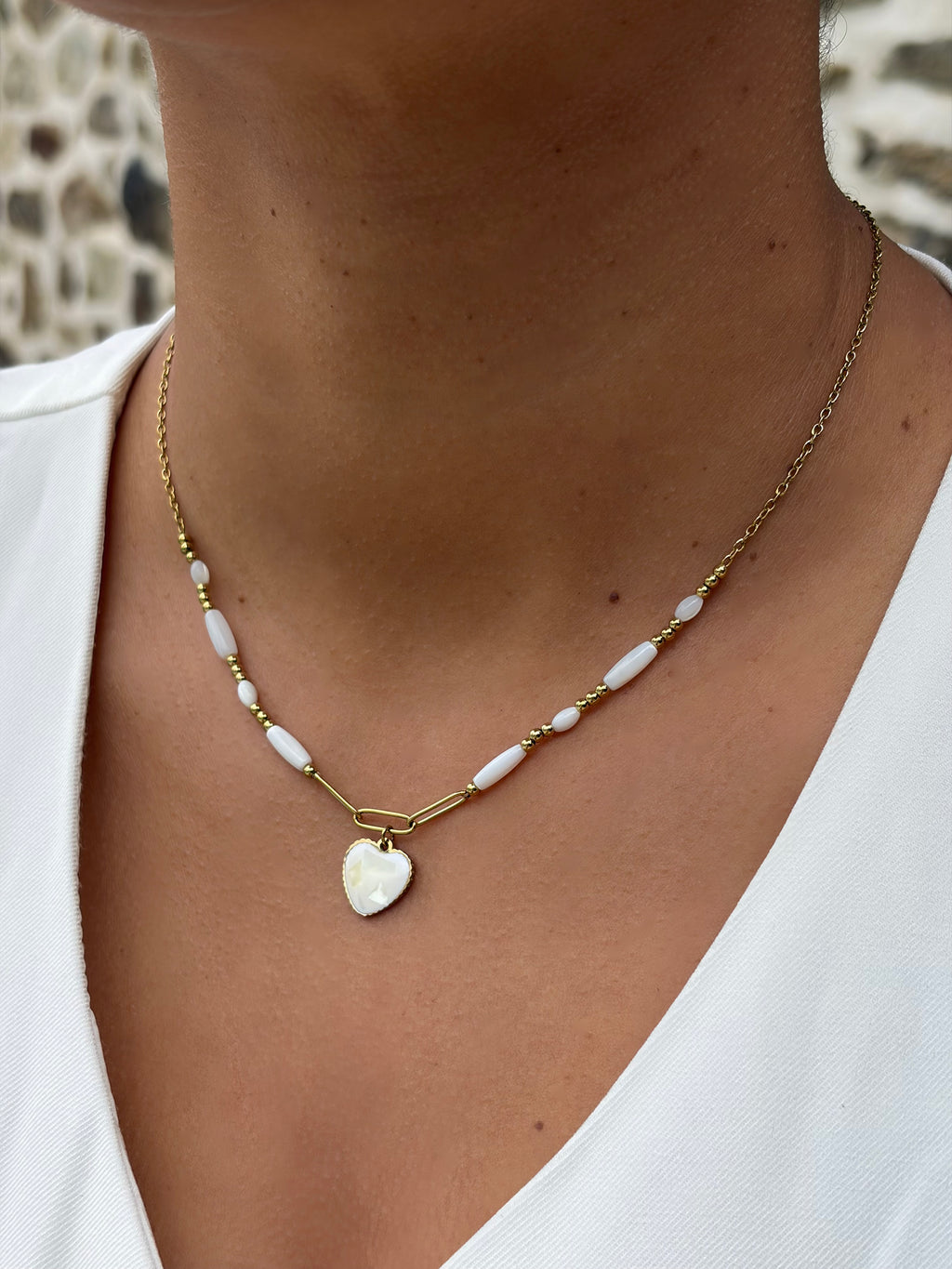 COLLIER AMORIA